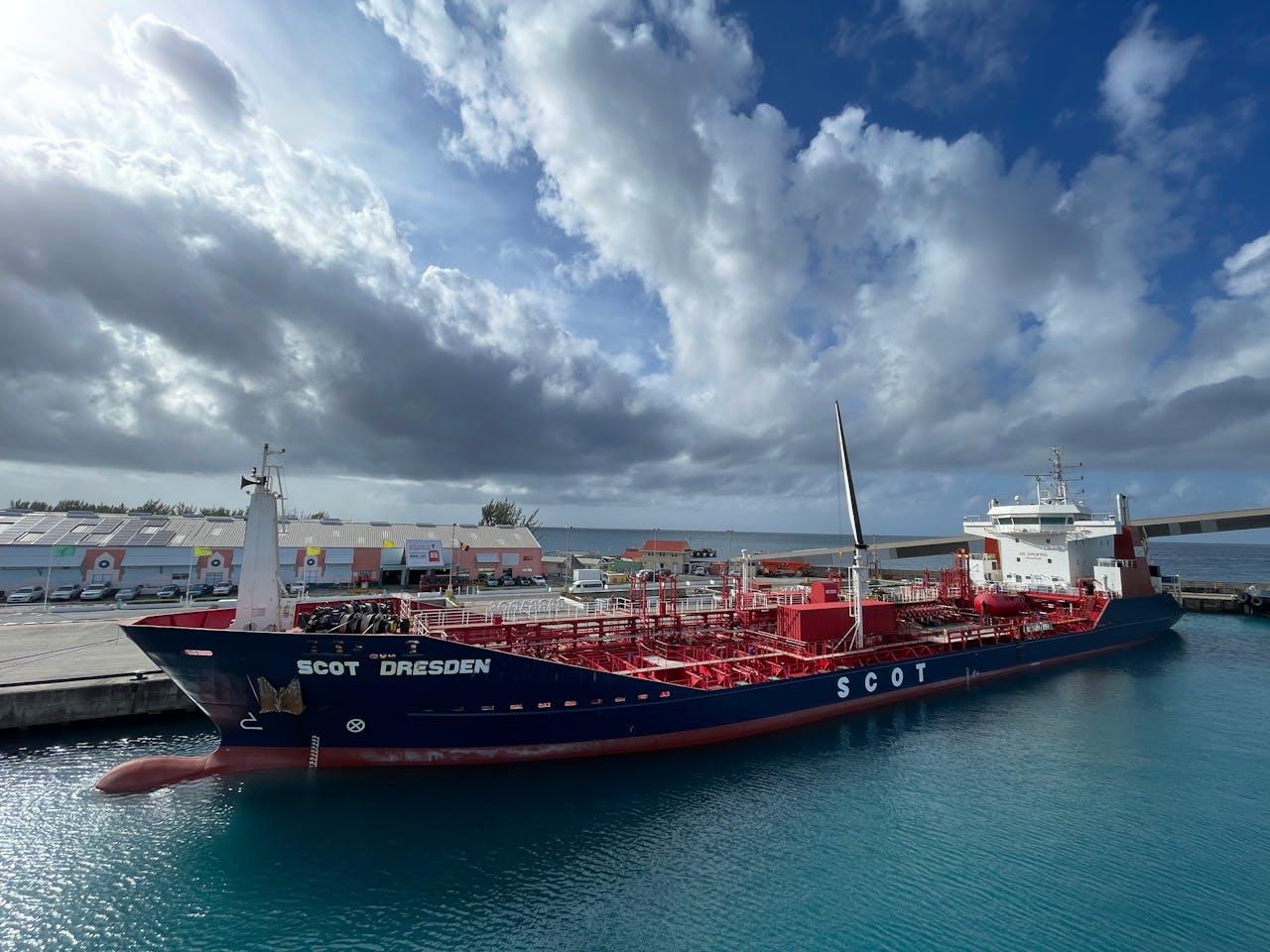 15,000 MT Tanker Vessel